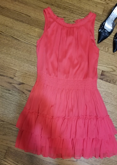 Forever21 red ruffles dress - Picture 3 of 7